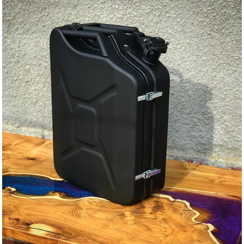 Міні бар каністра чорна на 20л. з посудом у подарунок чоловікові, хлопцю / Сейф для напоїв та алкоголю “Picnik“